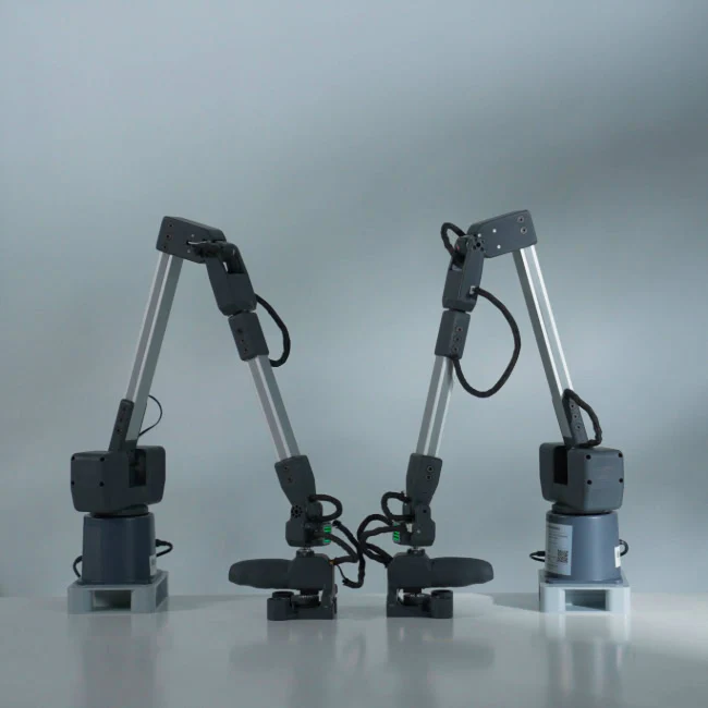 MyArm Master M750 + MyArm Controller C650