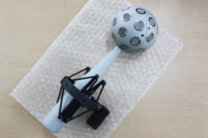 Eigenmike microphone array system 入荷時の写真