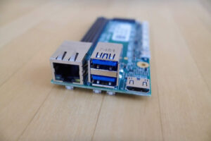 Auvidea社製 J120A-IMU/MCU