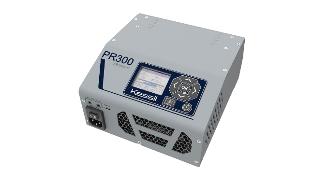 Kessil PR300 外観